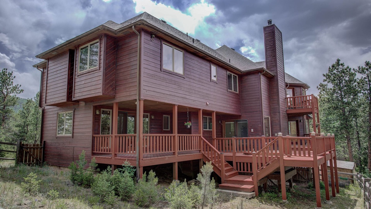 Pine House | Spacious mountain home