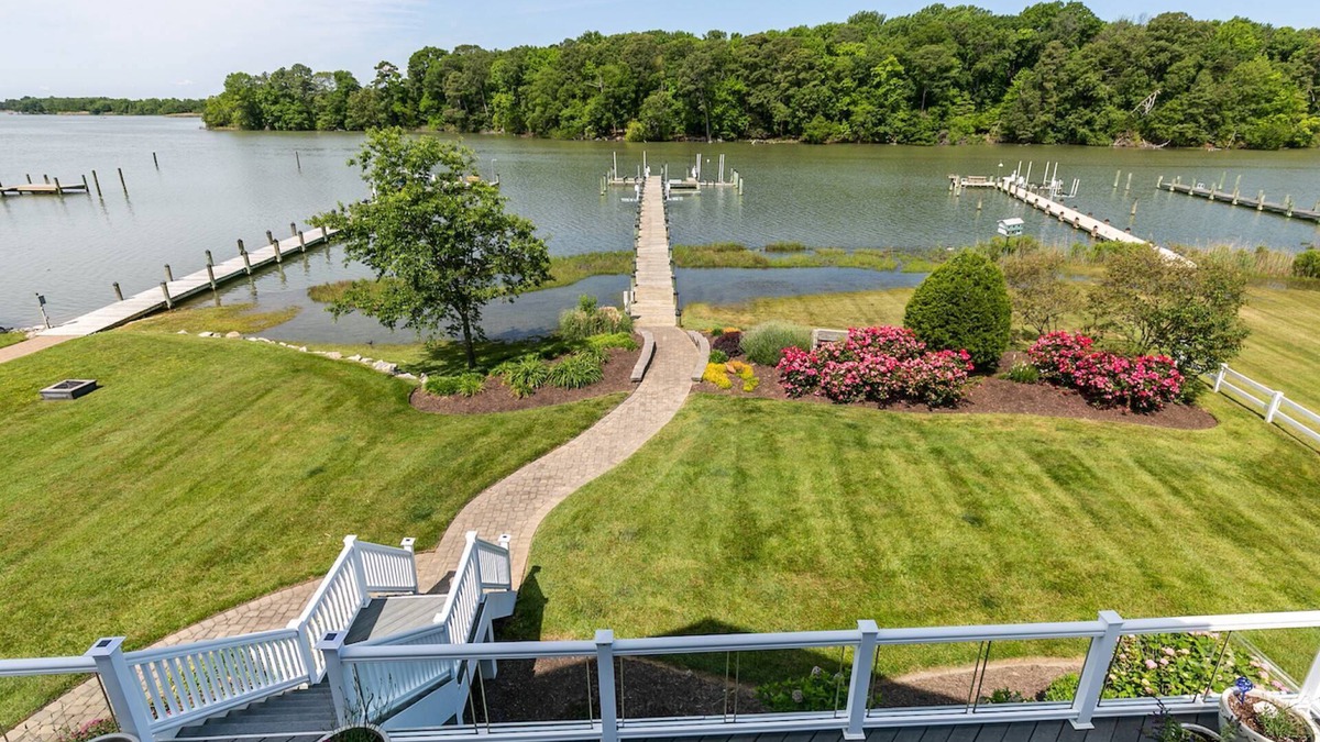 Chester House | Spacious multi-level waterfront home with private pier and dog-friendly at A Shore Thing