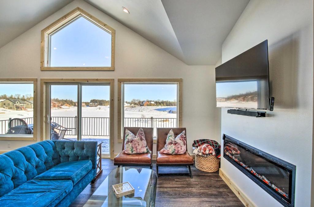 New Lisbon House | Spacious New Lisbon Home with Lake Access!