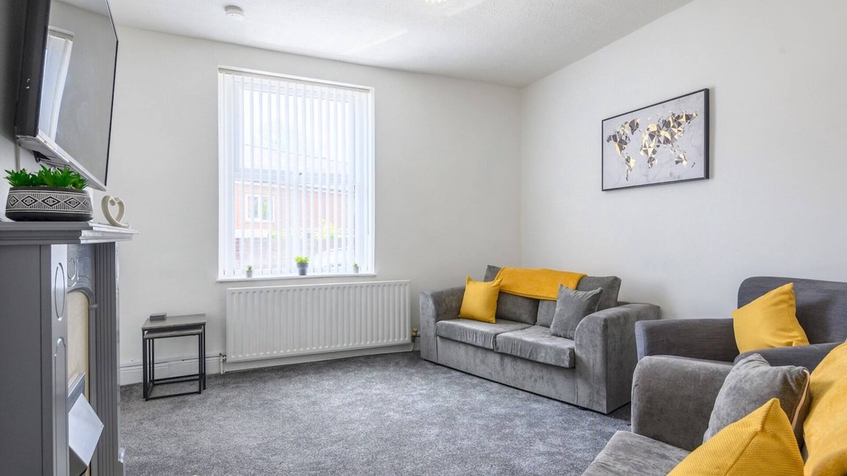 Morley House | Spacious Oasis - Perfect for Large Families/Groups | Pass The Keys
