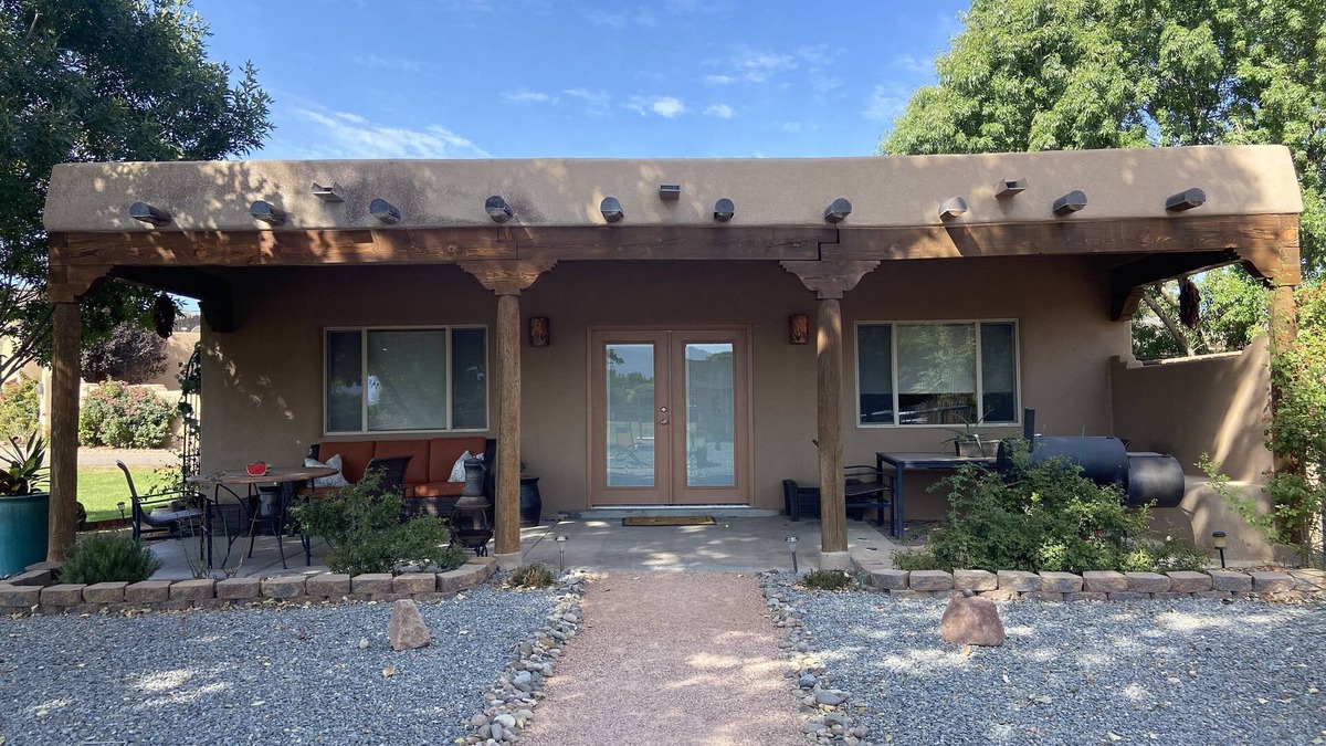 Corrales House | Spacious oasis with spectacular views!