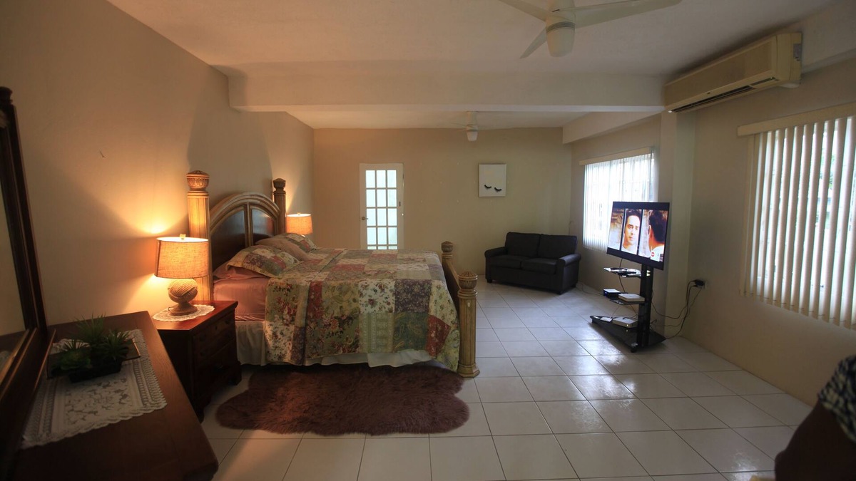 Penal-Debe Apartment | Spacious One Bedroom Apartment in Palmiste