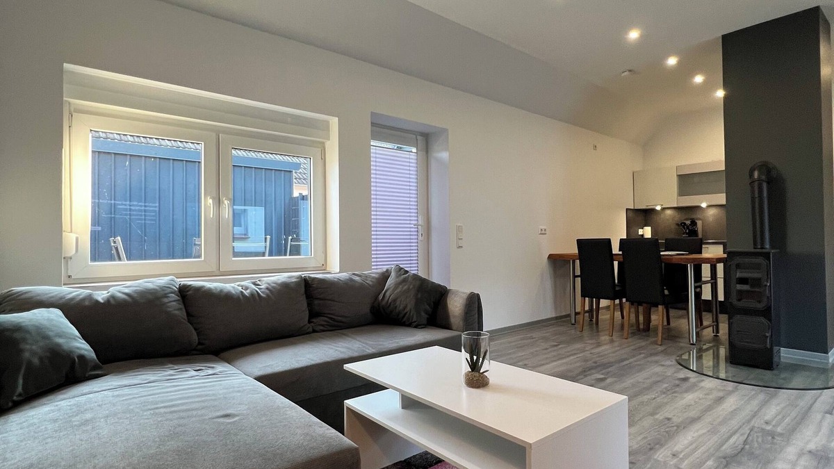 Quakenbruck Apartment | Spacious one-room apartment in Quakenbrück