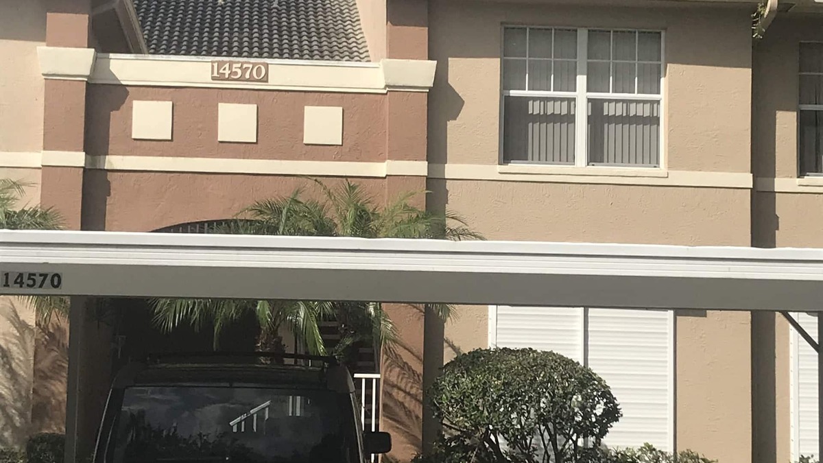 Cypress Lake Condo | Spacious Parker Lakes Condo