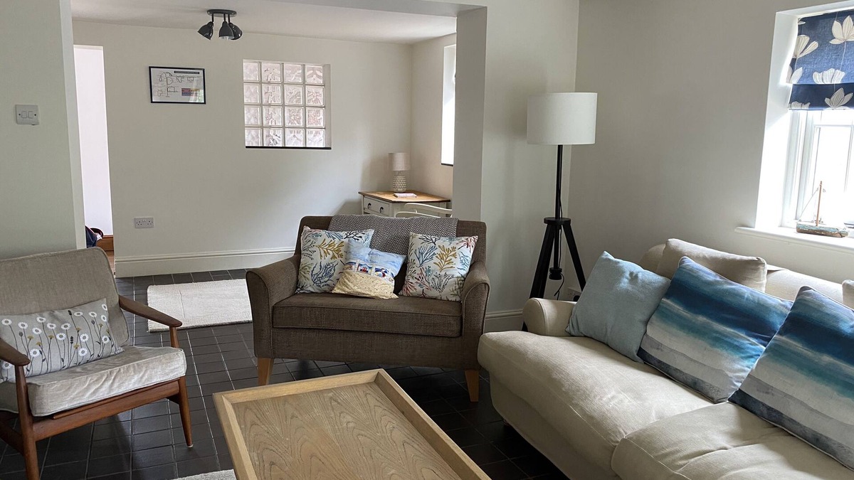 Great Bircham Cottage | Spacious period cottage walking distance to shop, cafe and pub
