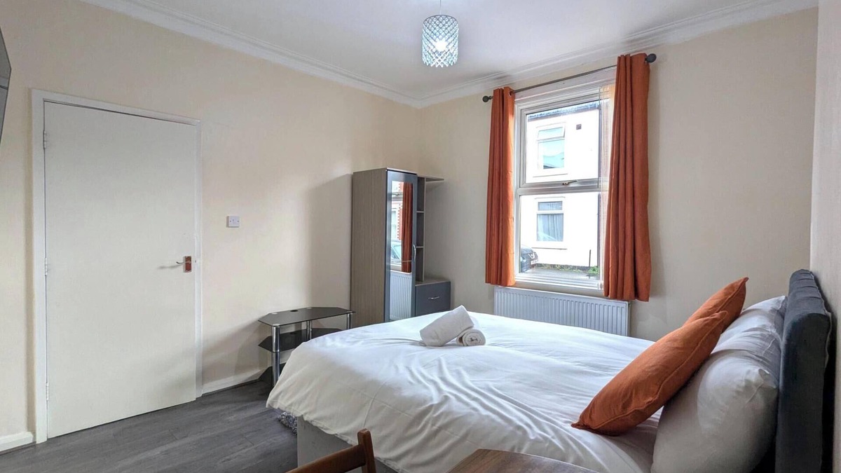 Clayton House | Spacious Powell Home Sleeps 11 6 bed 1,5 bath