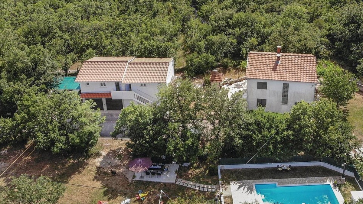 Labin Villa | Spacious Prgomet Retreat with Private Pool, Fitness Centre, and Garden - Three Bedroom Villa