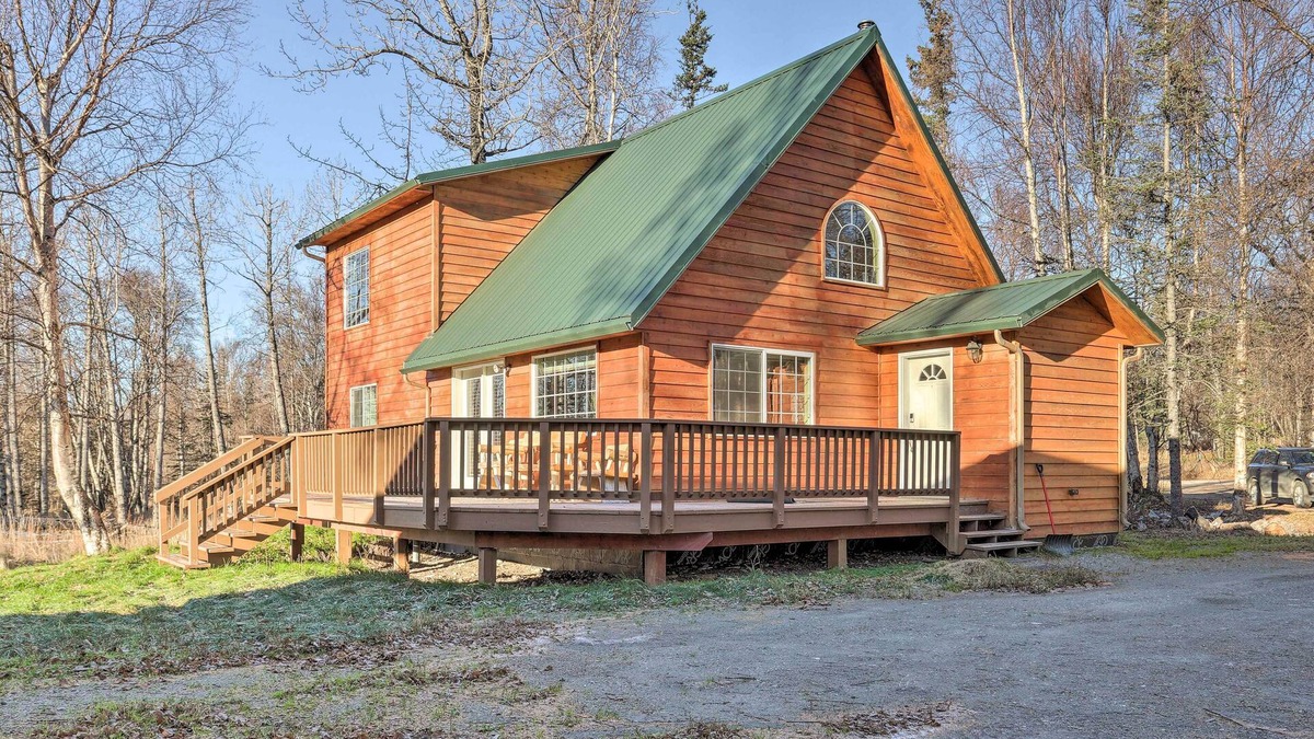 Lazy Mountain House | Spacious & Private Home w/Lazy Mountain View