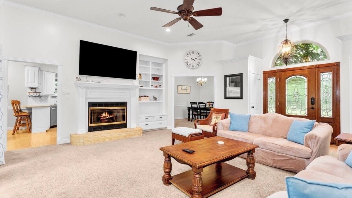 Tyler House | Spacious & Private Tyler Getaway Near Downtown!