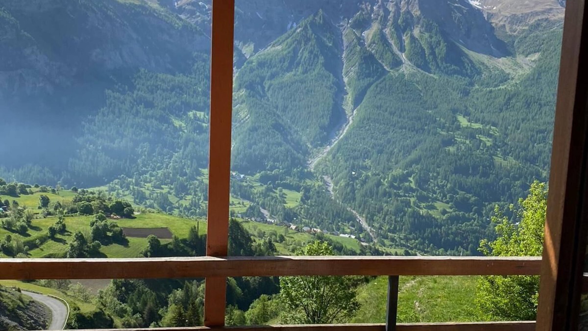 Orcieres-Merlette Apartment | Spacious, quiet apartments with exceptional views