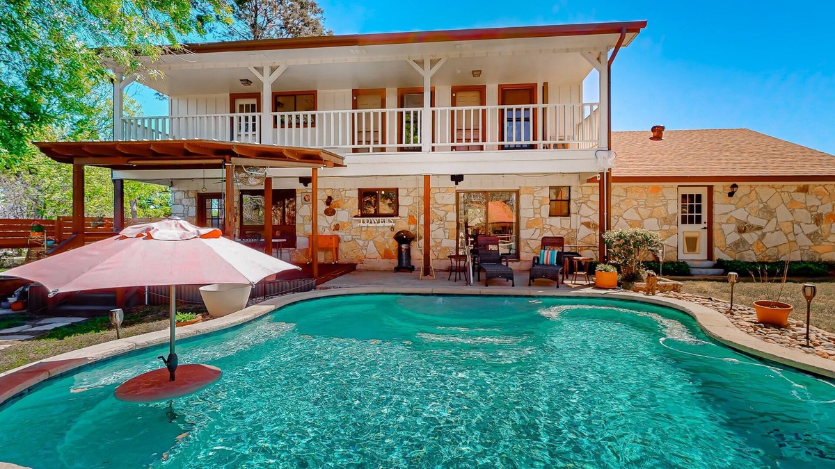 Brushy Creek House | Spacious, quiet suburban home on two acres with backyard pool, balcony, & pond
