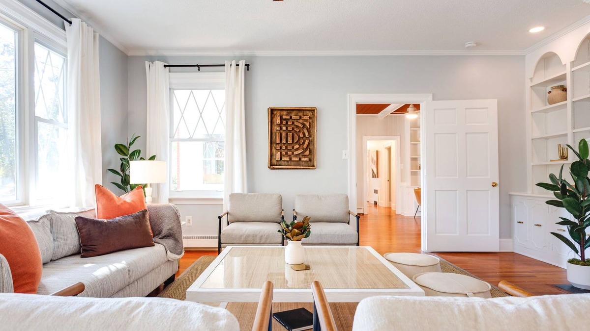 Northwest Raleigh House | Spacious Raleigh Getaway – 5 Bedrooms, Sleeps 14, Great for Families!