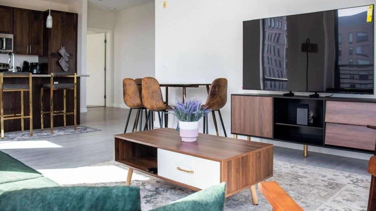 South Boston Apartment | Spacious Residence near Seasport