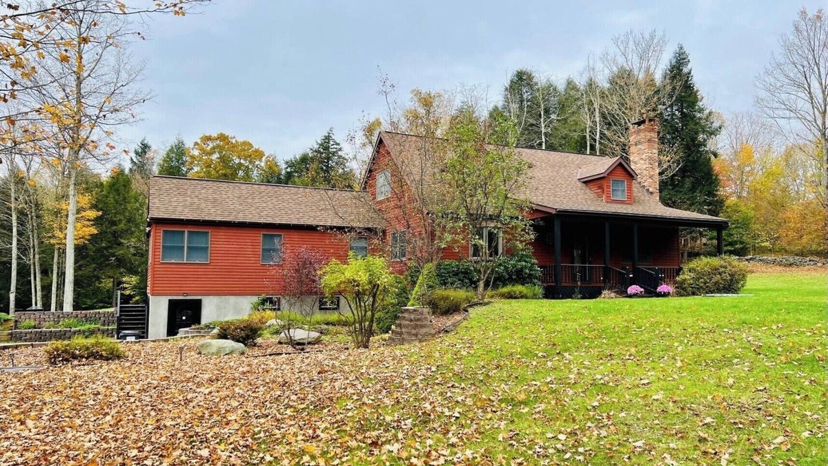 Windham House | Spacious Residence Windham - XL Pool, Movie Room, Hot tub, 6 Bedrooms, Gardens