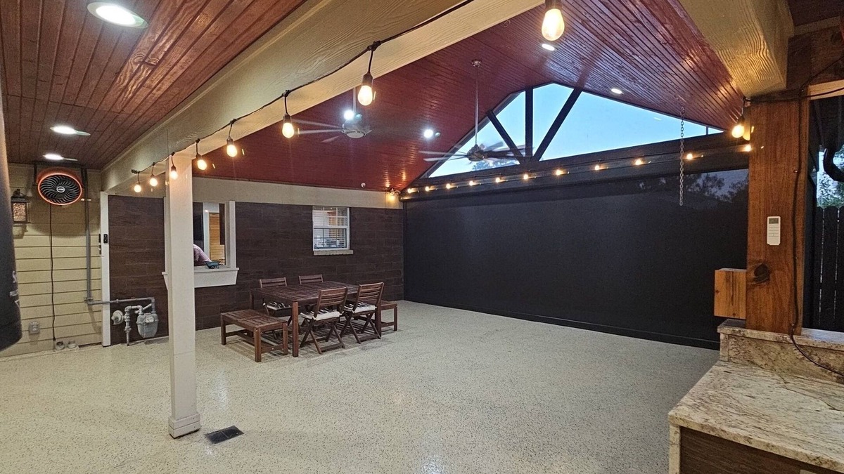 Northside House | Spacious Retreat: Cozy Bedrooms, Gourmet Kitchen & Outdoor Oasis!