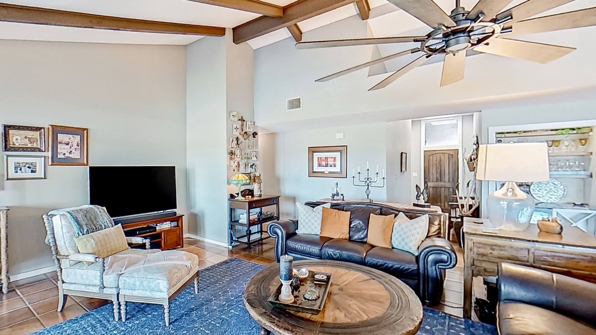 Spicewood House | Spacious riverfront home with pool, patio, deck, & grill - great views