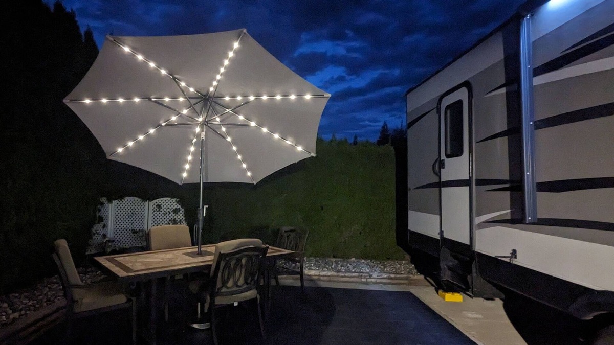 Harrison Mills House | Spacious RV in welcoming Harrison Mills BC-Golf / Fishing / Outdoor activities!