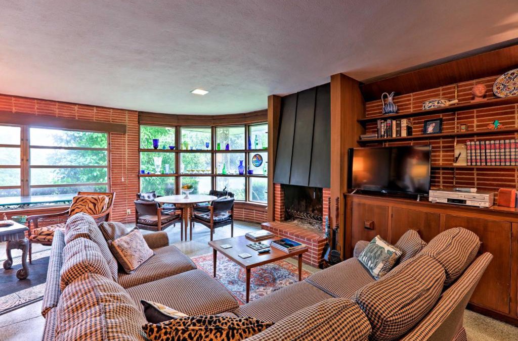 Bel Meade House | Spacious San Antonio Home about 5 Mi to Downtown!