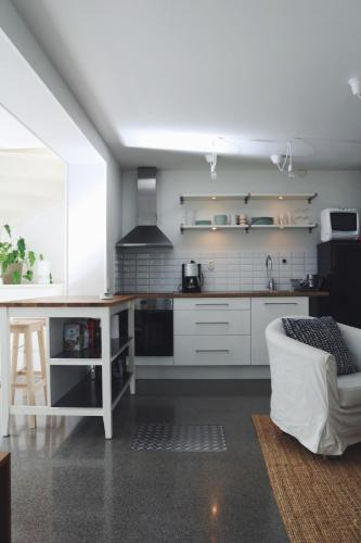 Alvsjo Apartment | Spacious scenic