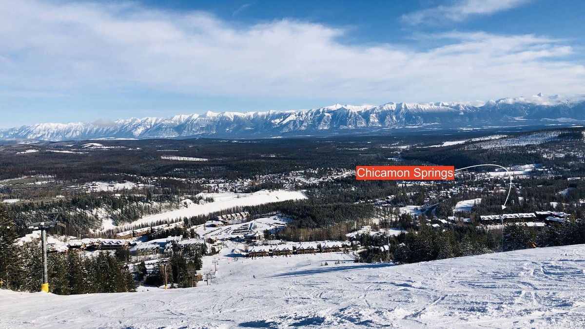 East Kootenay Condo | Spacious Ski-in Ski-out/Golf condo .ski down to the lift