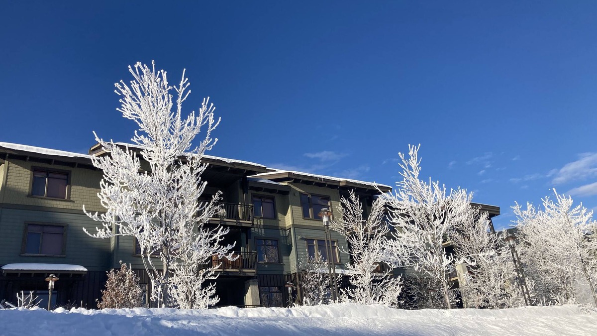 Rossland Condo | Spacious Ski in/Ski out condo at the Base of Red Mountain!