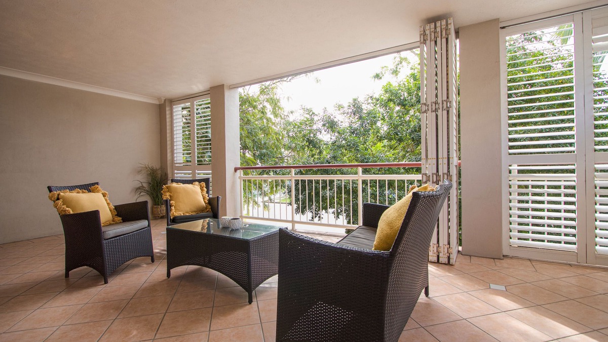 Hawthorne Apartment | Spacious Stay | 3 Beds + Cot | Near Cafes & Ferry