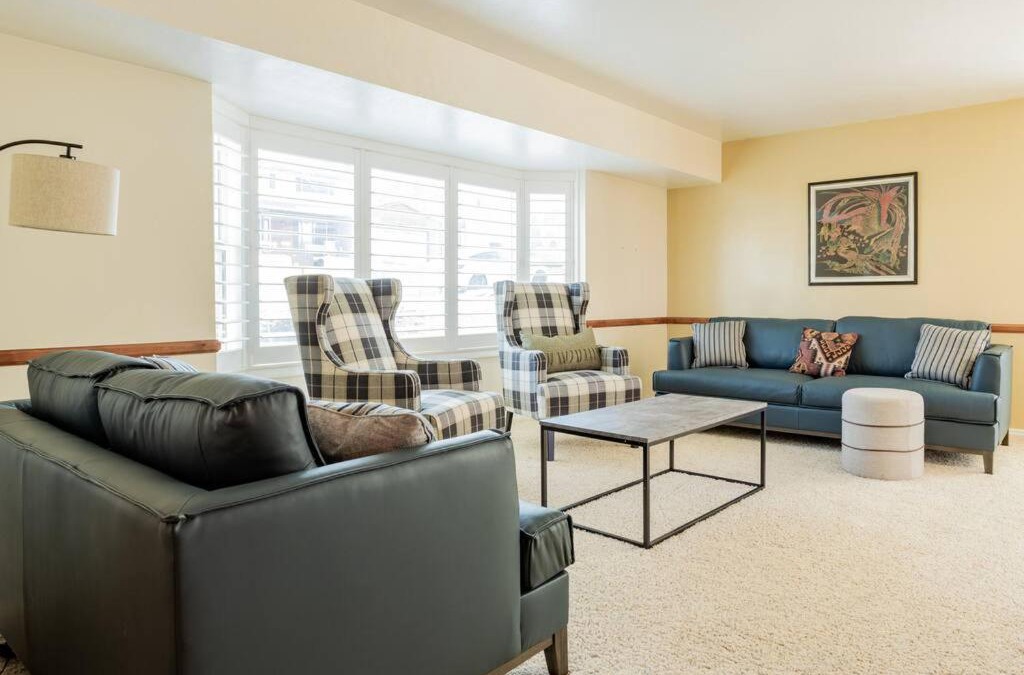 North Salt Lake House | Spacious Stay near Airport, Downtown & Ski Resorts