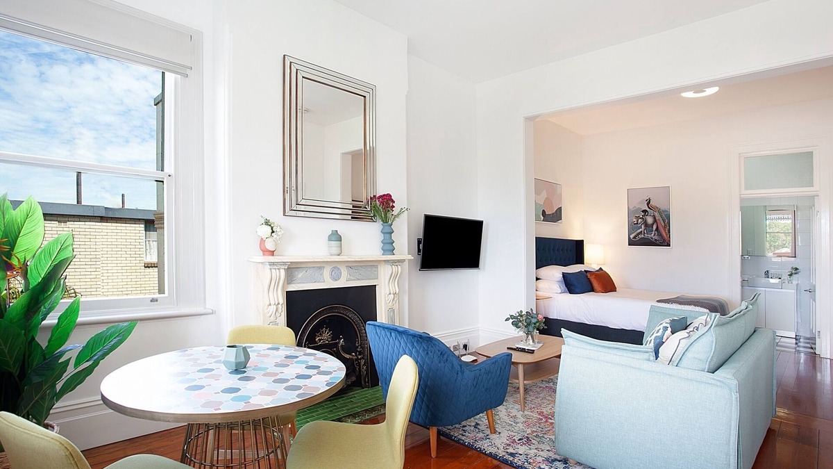 Glebe Apartment | Spacious Studio With Balcony in Inner-City Glebe