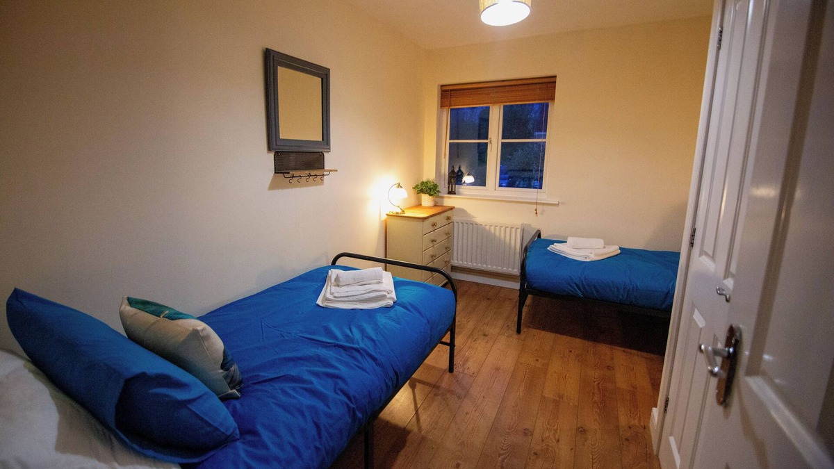 Frome Apartment | Spacious stylish entire coach-house in the beautiful Somerset town of Frome