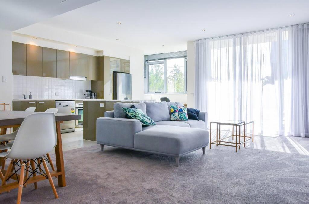 City West Apartment | Spacious sun-drenched apartment, centrally located