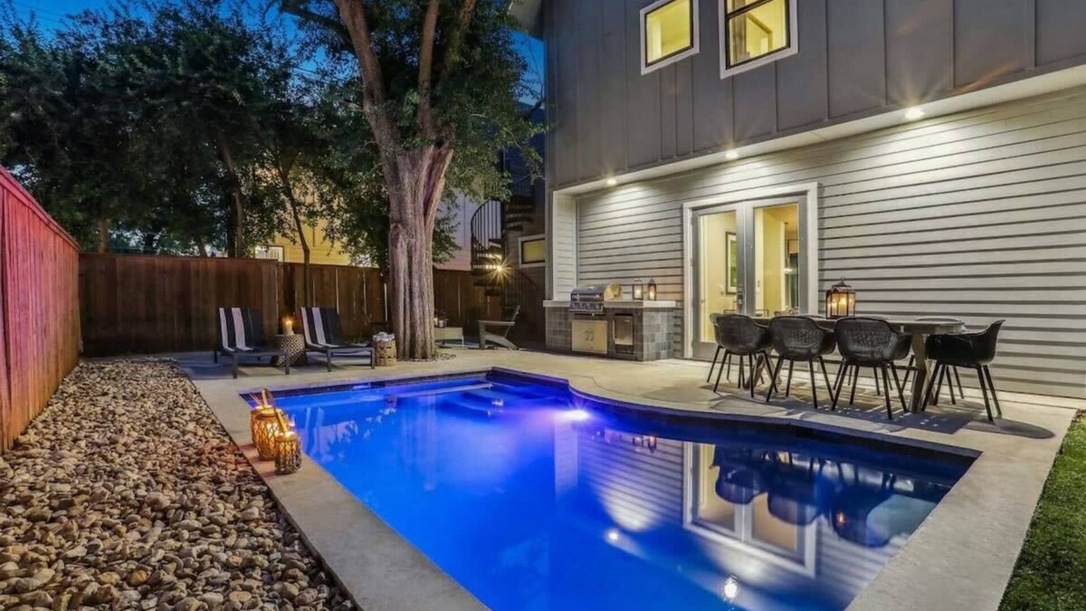 Govalle House | Spacious Sunlit Home | Heated Pool