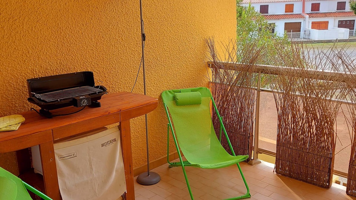 Port-la-Nouvelle Apartment | Spacious T2 close to the beach and shops