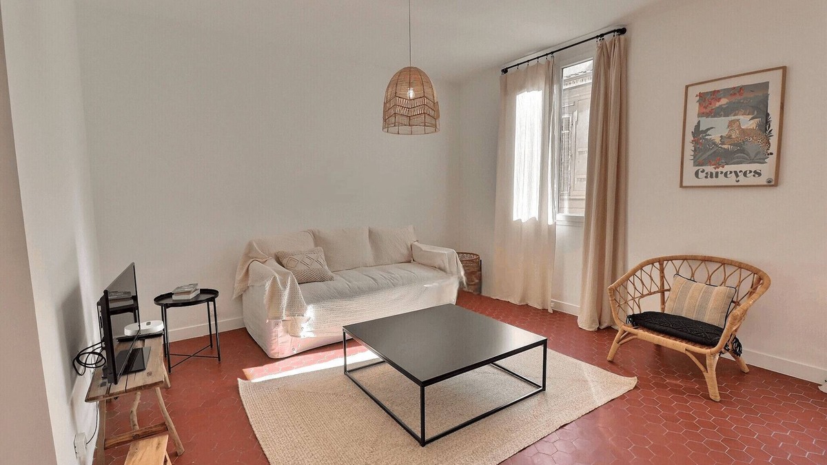 Le Rouet Apartment | Spacious T3 in the heart of Marseille