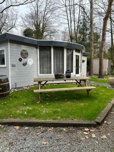 Hattemerbroek House | Spacious Two Bedroom Chalet