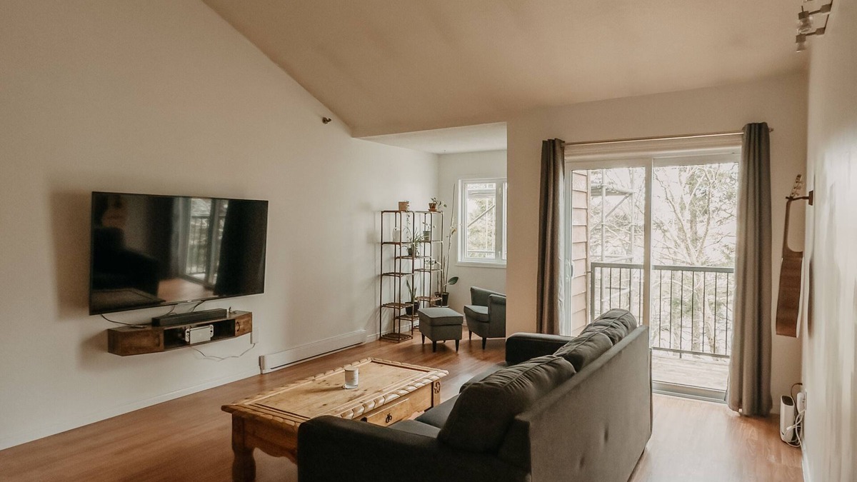 Dartmouth Condo | Spacious two-bedroom condo twenty minutes from beaches, ten from downtown.