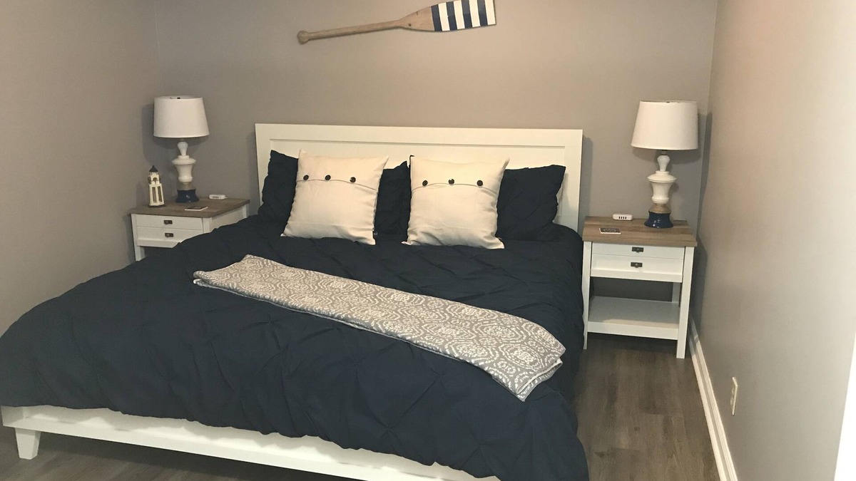 Durhamville Apartment | Spacious two bedroom get away. Full kitchen with all supplies. 75 in tv…