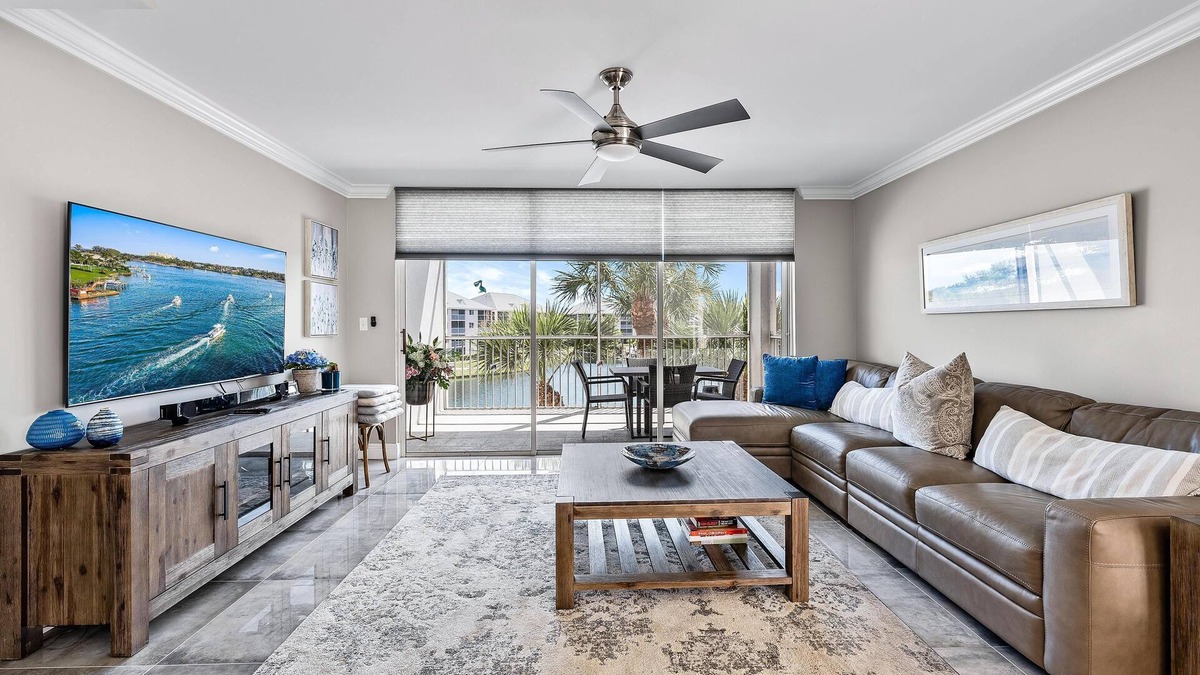 Jupiter Condo | Spacious two story 2-bedroom condo in gorgeous Jupiter