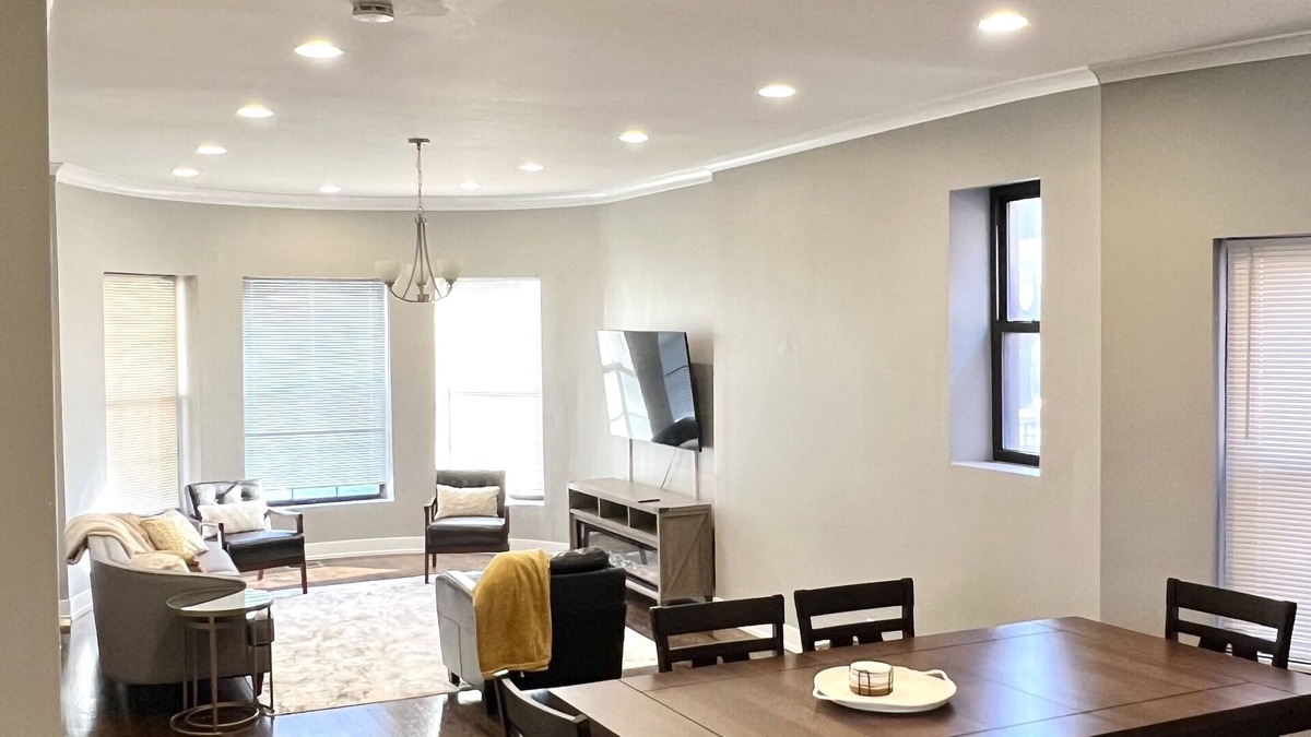 Grand Boulevard Apartment | Spacious unit in historic gem