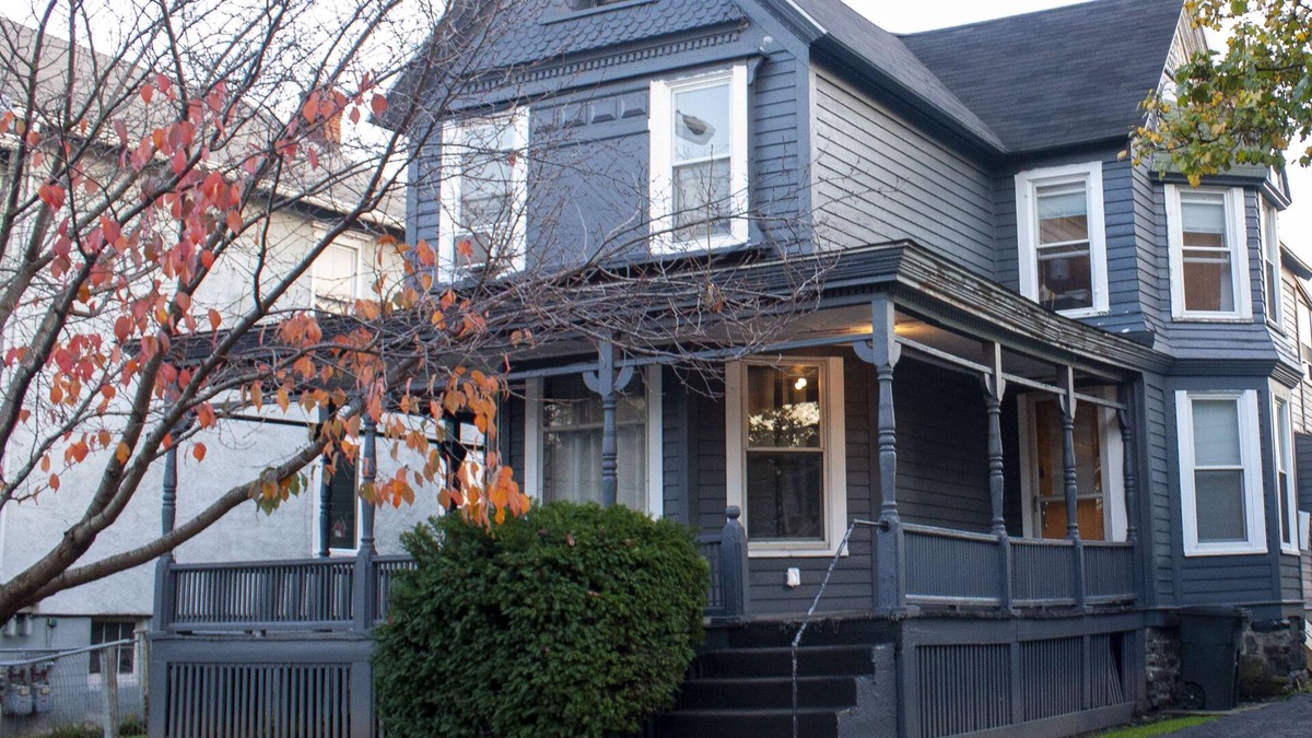 Ithaca House | Spacious & Updated Victorian in West Downtown Ithaca - No Pet Fees!