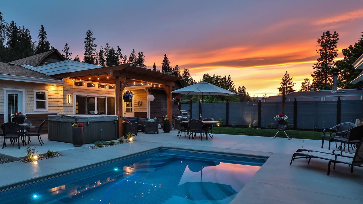 Southwest Mission House | Spacious Urban Cottage with Private Hot tub and Heated Salt Water Pool