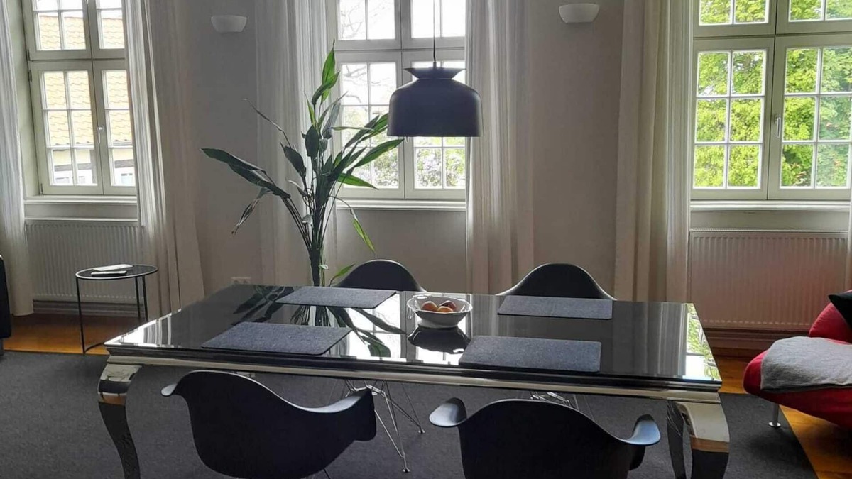 Osterwieck Apartment | Spacious vacation apartment in a lovingly renovated former manor house