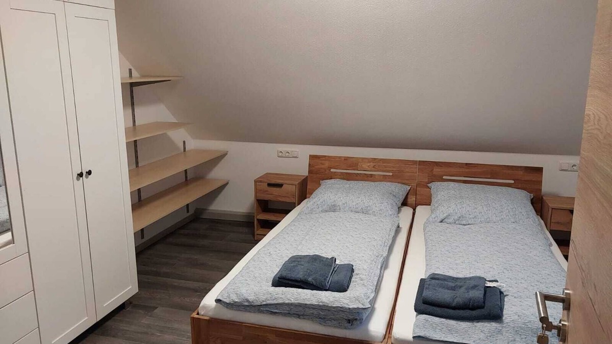 Neunburg vorm Wald Apartment | Spacious vacation apartment (95sqm) with 3 bedrooms