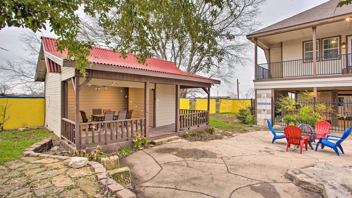 Westminster House | Spacious Vacation Home: 10 Mi to Lavon Lake!
