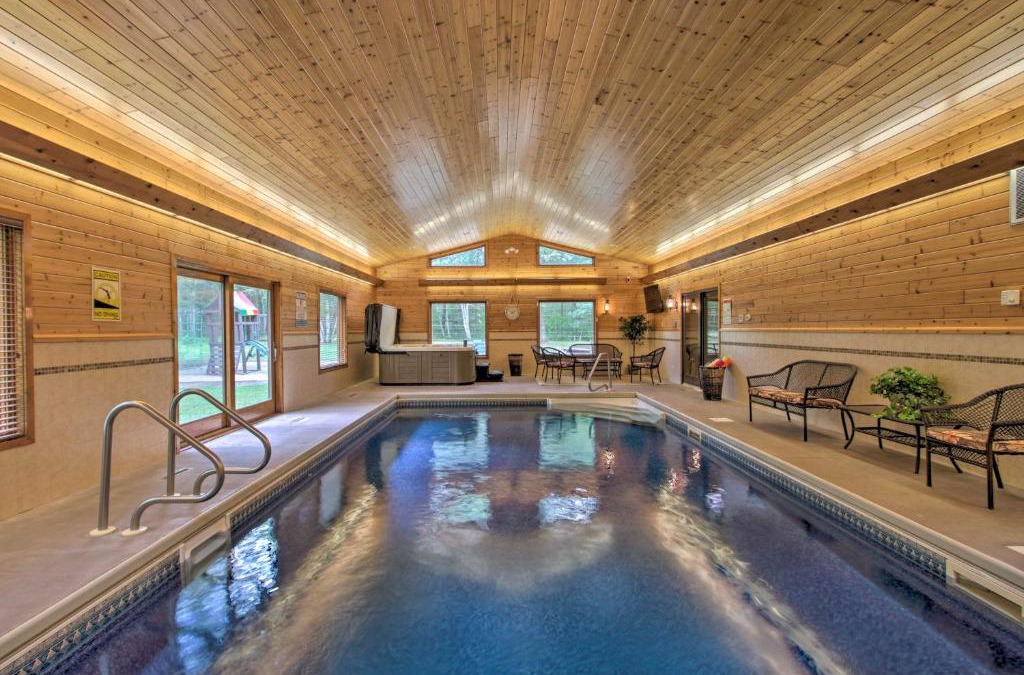 Wadena County House | Spacious Verndale Home with Backyard Fire Pit!