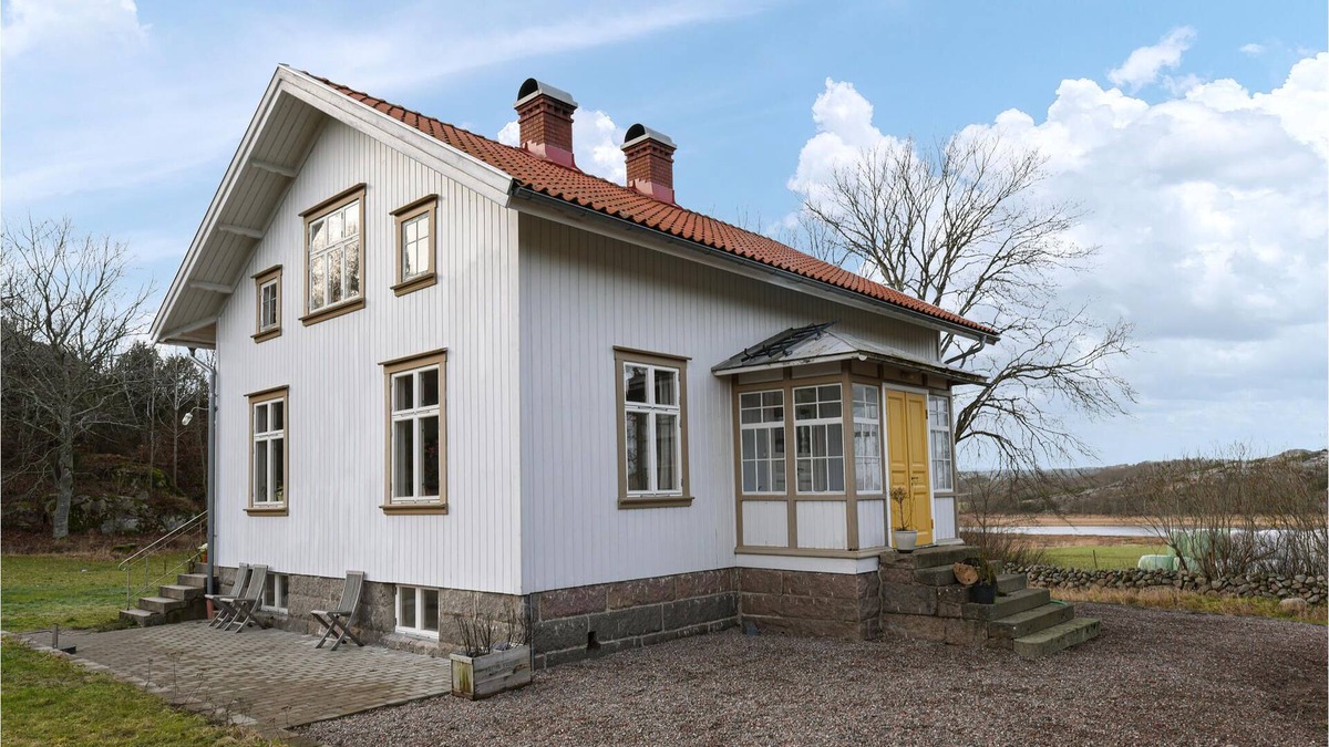 Hamburgsund House | Spacious villa on the nature reserve Valön.