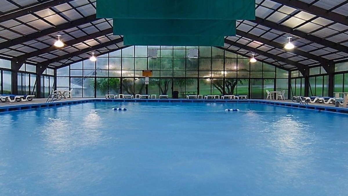 Sheridan Villa | Spacious Villa | Various Amenities