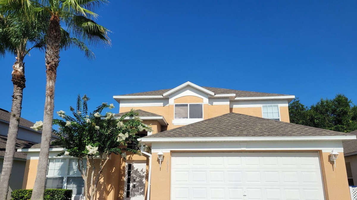 Lake Berkley Villa | Spacious Villa with Private Heated Pool & Office