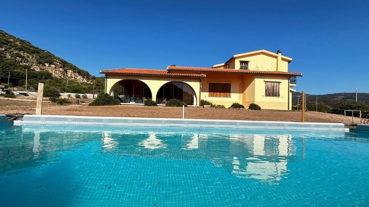 Viddalba Villa | Spacious Villa with pool and view of Asinara Gulf, 11 minutes from the beach