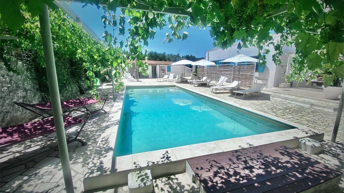 L'Assunta Villa | Spacious villa with private pool and parking 6 beds.