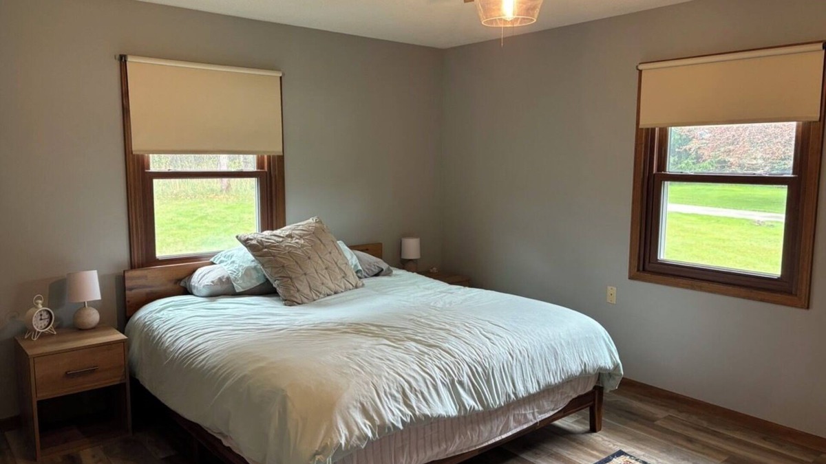 Hart House | Spacious Vintage Up North Home. Family-Friendly!